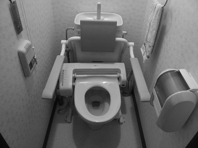泉区O様 トイレリフォーム 21.4万円／工期1日 施工後