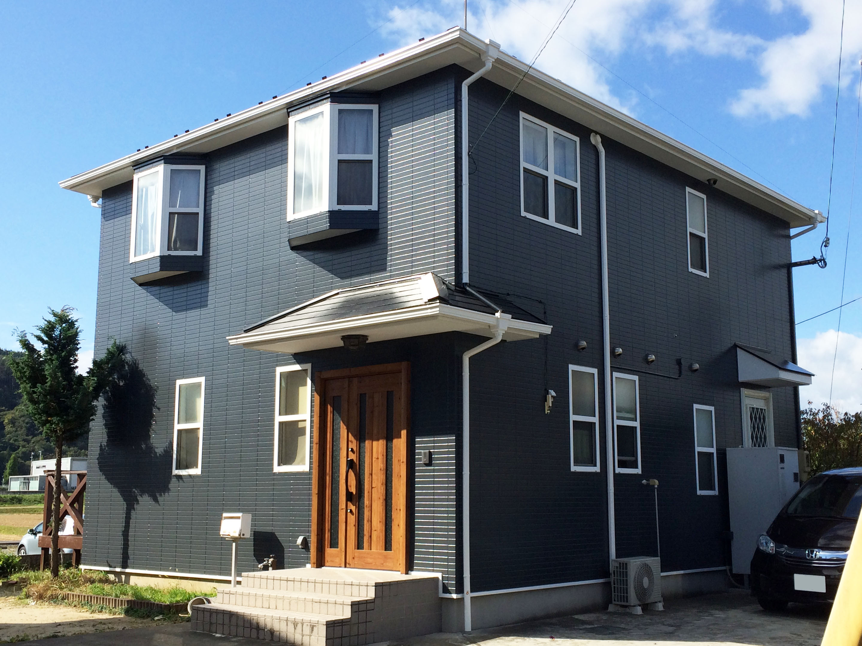 青葉区W邸 外壁塗装・外装リフォーム 185万円／工期1カ月間（雨天延期含） 施工後