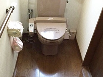 塩釜市T邸 トイレリフォーム 26万円／工期1日 施工後