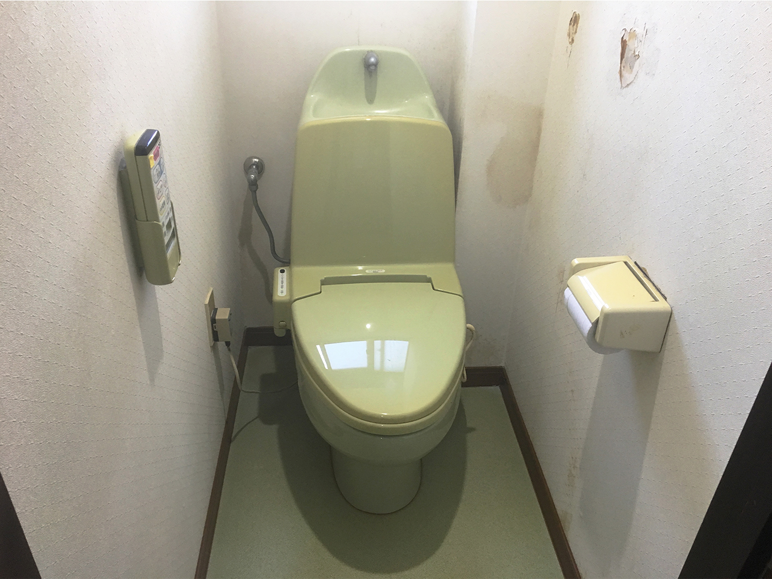 塩釜市S邸 トイレリフォーム 19万円／工期1日 施工後