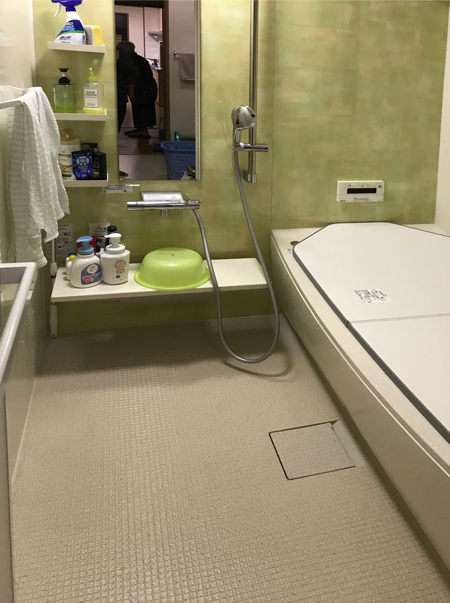 古い浴室を改修🛁 色合いも変わり使いやすいお風呂へ変身！