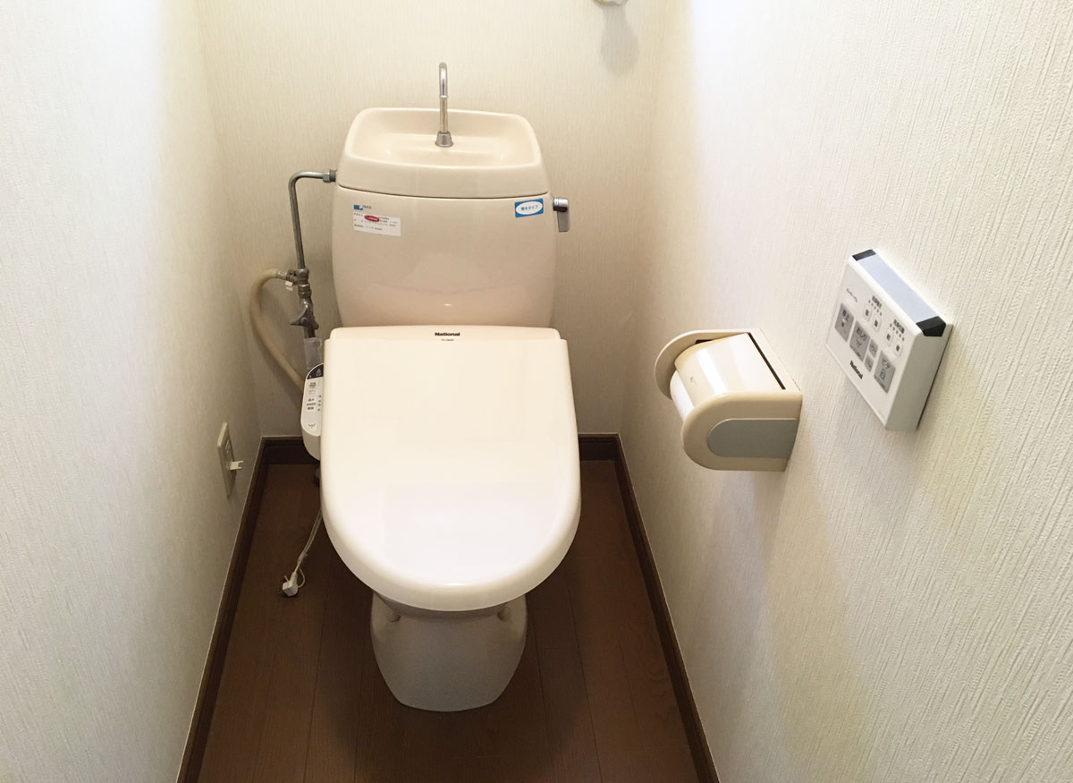 青葉区S邸 トイレリフォーム 31万円／工期1日 施工後