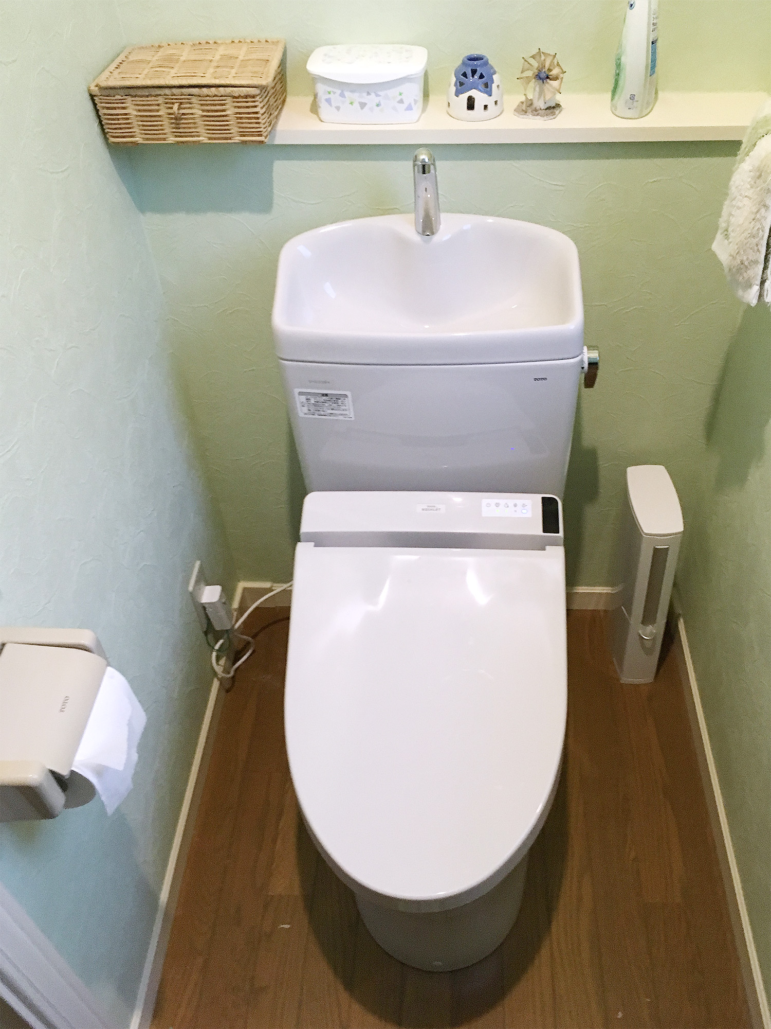 泉区F邸 トイレリフォーム 17.5万円／工期1日 施工後