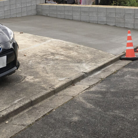 植栽も整えて広々駐車場へ🚗エクステリアリフォーム