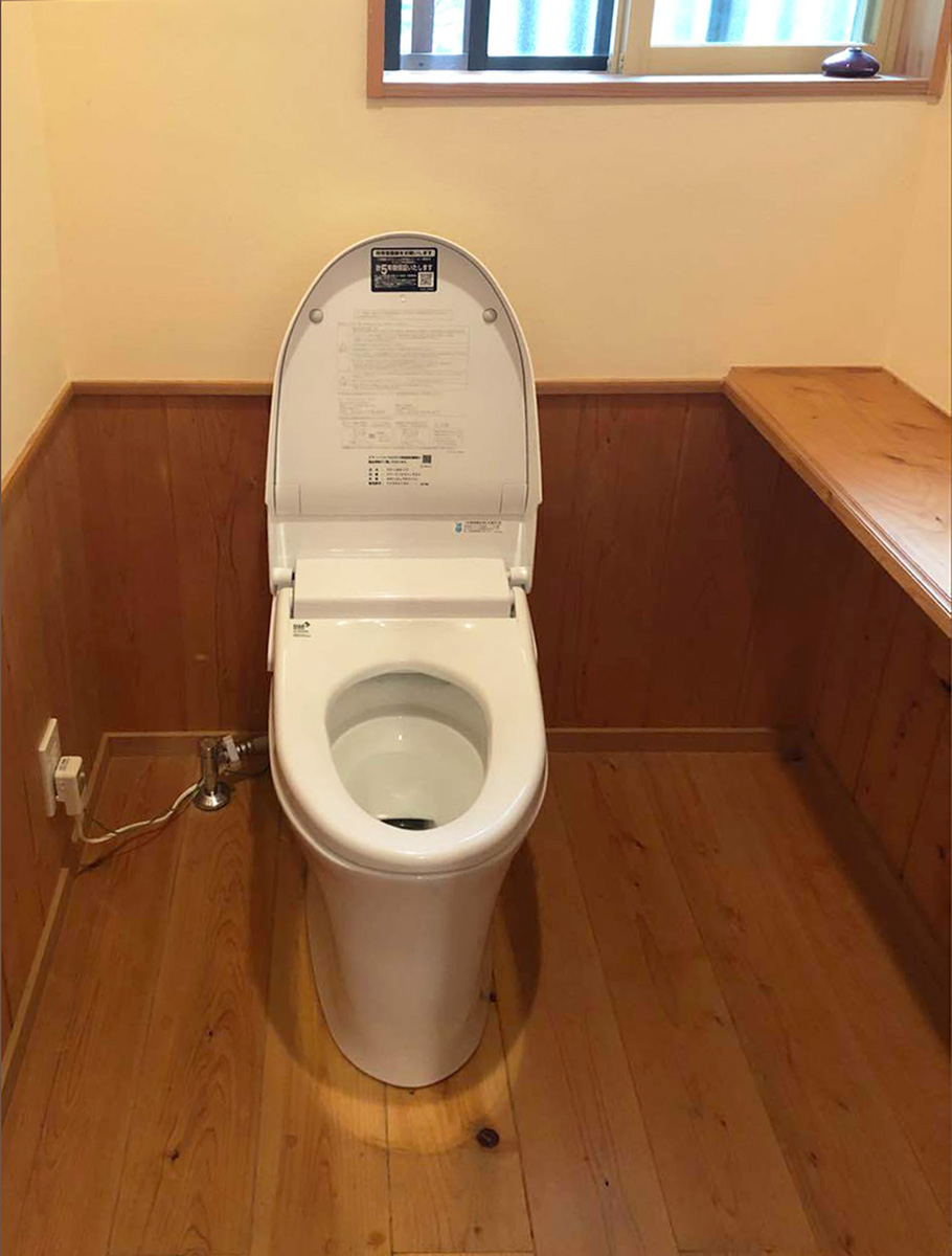 白石市K邸 トイレリフォーム 32.1万円／工期半日間 施工後