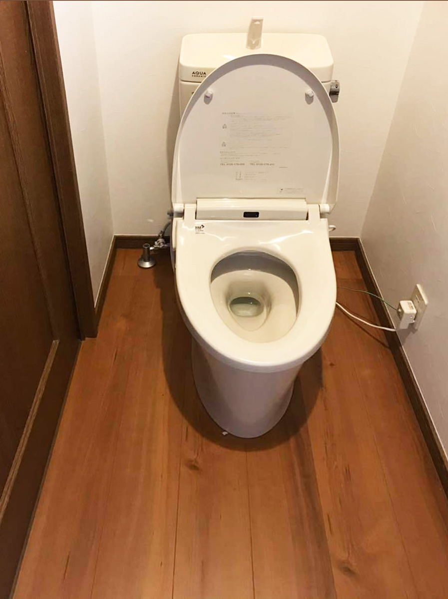 水漏れも直り、きれいなトイレに一新✨トイレ改修工事