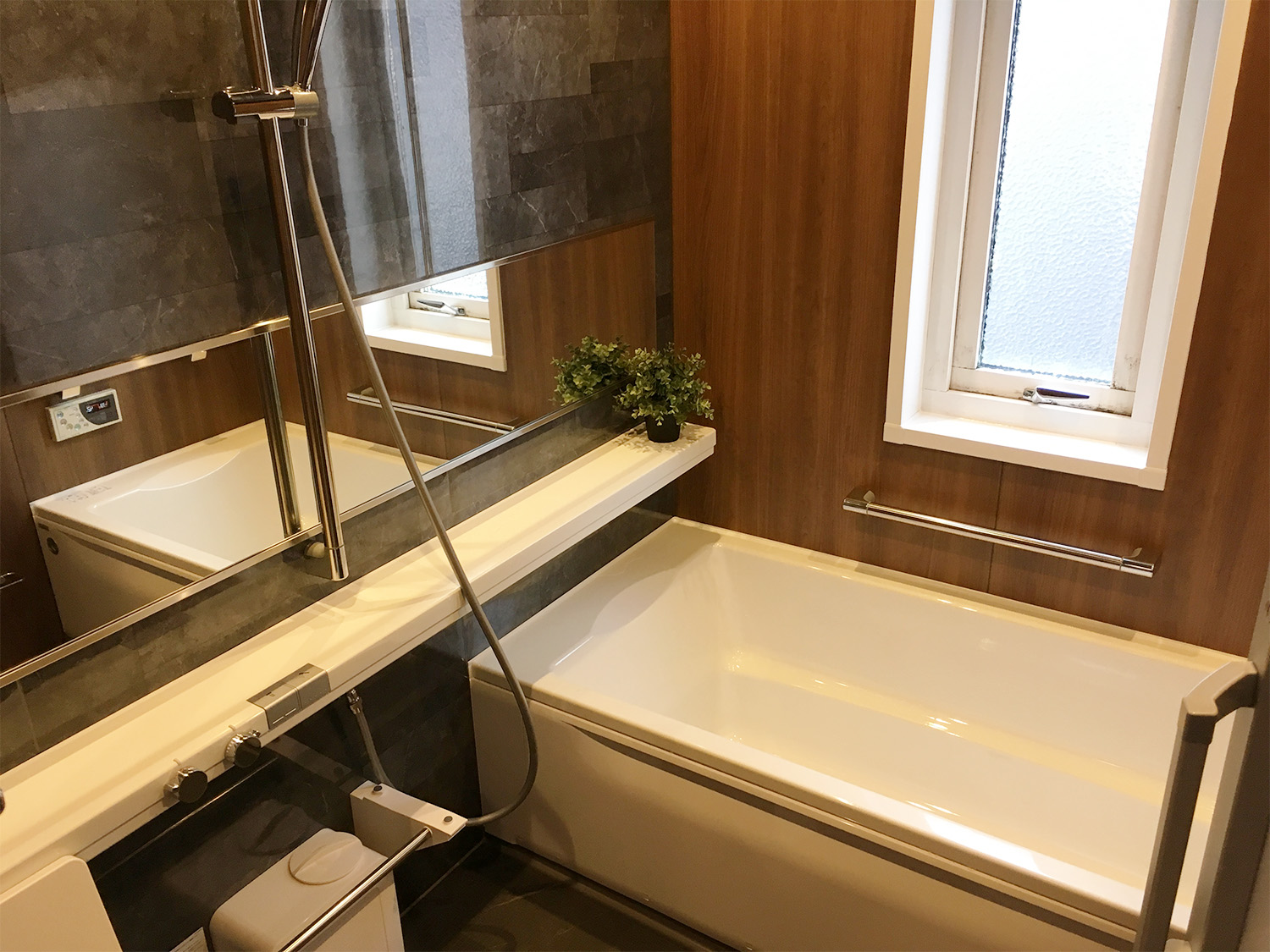 きれいな浴室でゆっくり寛げる空間に🛀お風呂リフォーム