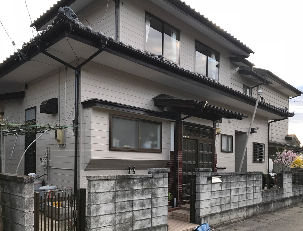 見違える外観🏠　塗装工事でメンテナンス！