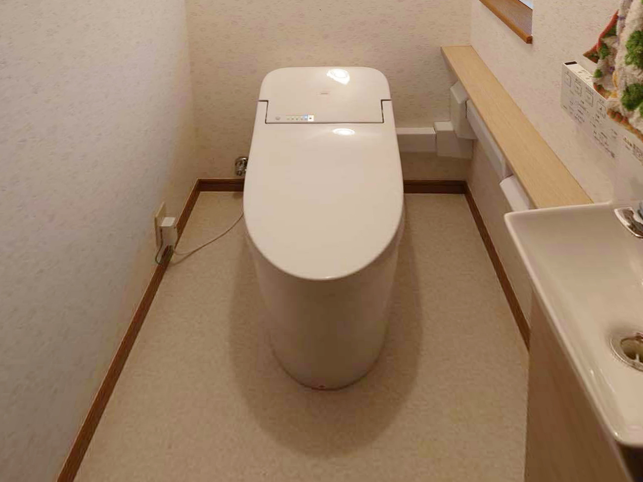 K邸 トイレリフォーム 約40万円／工期1日 施工後