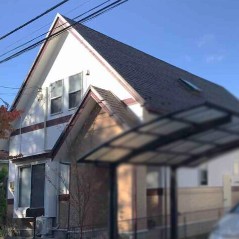 割れた屋根はカバー工法でイメージごとチェンジ！ 外装工事🏡