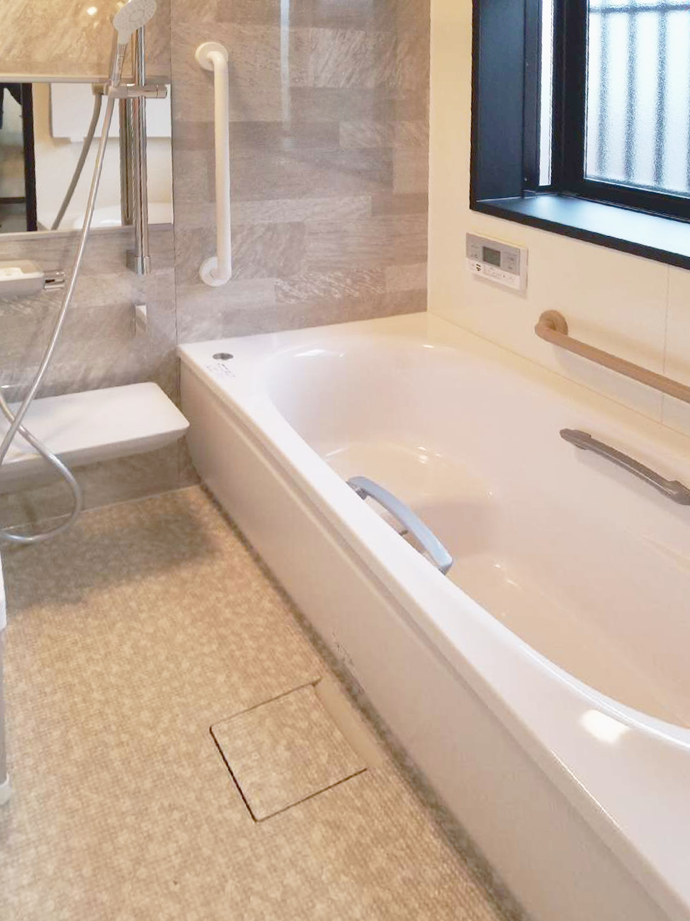 みんなが快適に使えるお風呂にしたい！ 浴室改修工事🛀