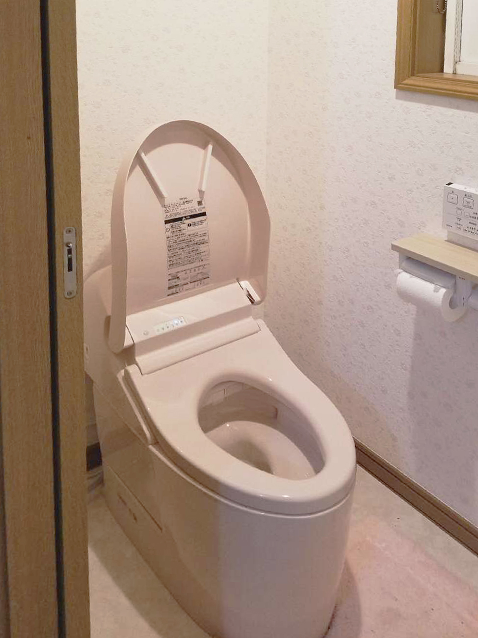 白石市T邸 トイレリフォーム 約20万円／工期1日 施工後