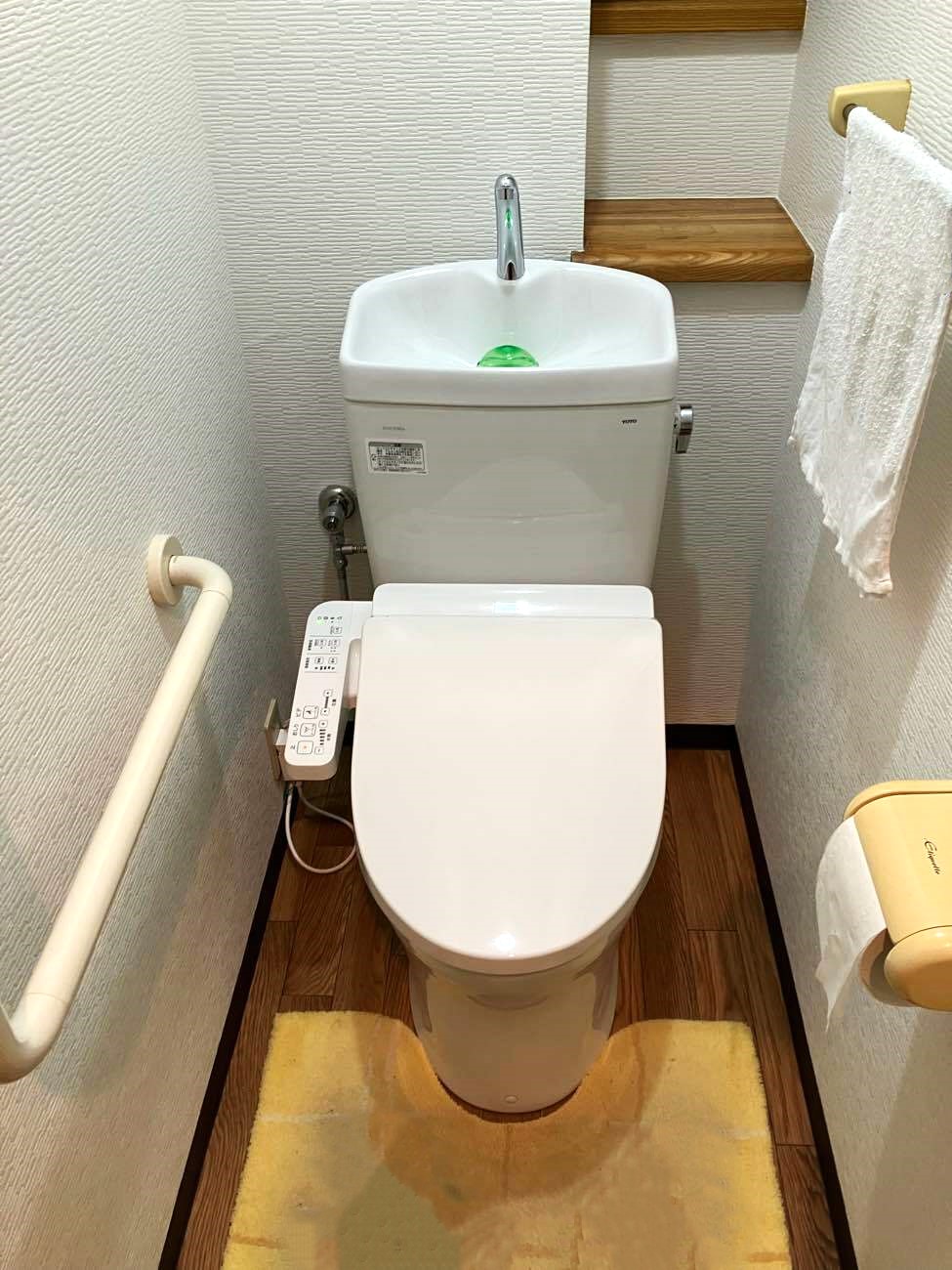 古くなったトイレを新しく、内装工事もしてすっかりリフレッシュ！