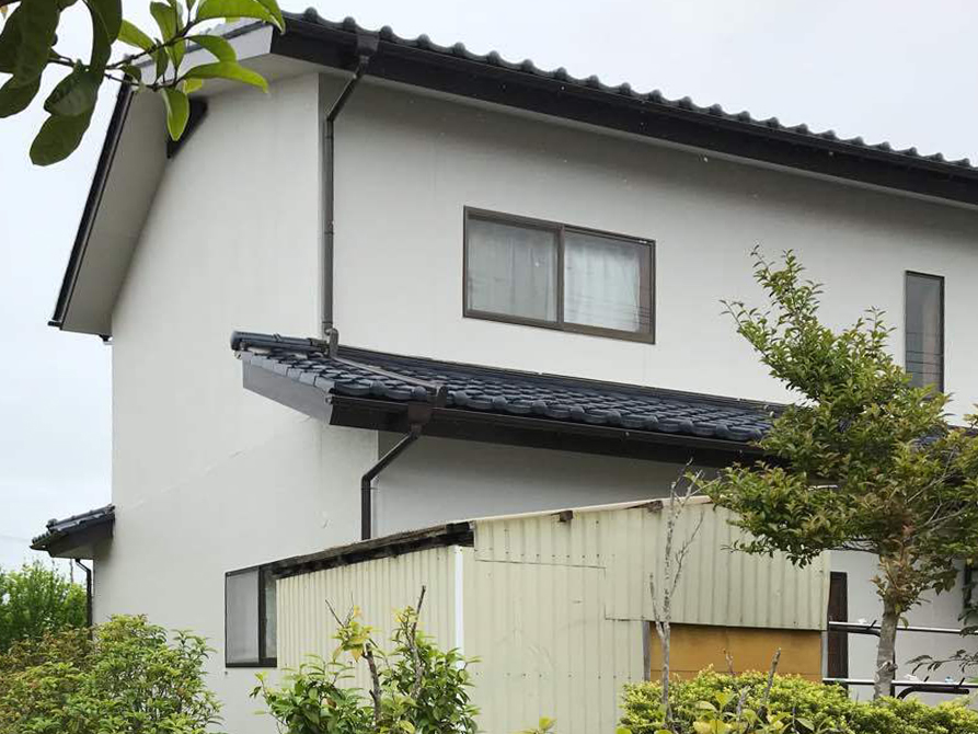 外壁塗装でイメージ一新🏠✨凍害も張替えでしっかり対応👍