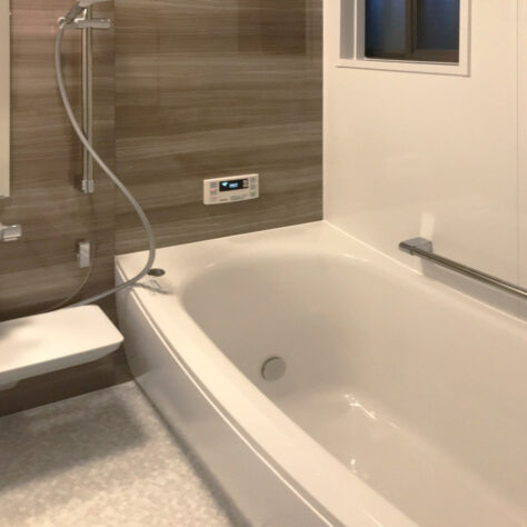 お風呂リフォームで寒さ解消🛀お掃除もしやすく快適に✨