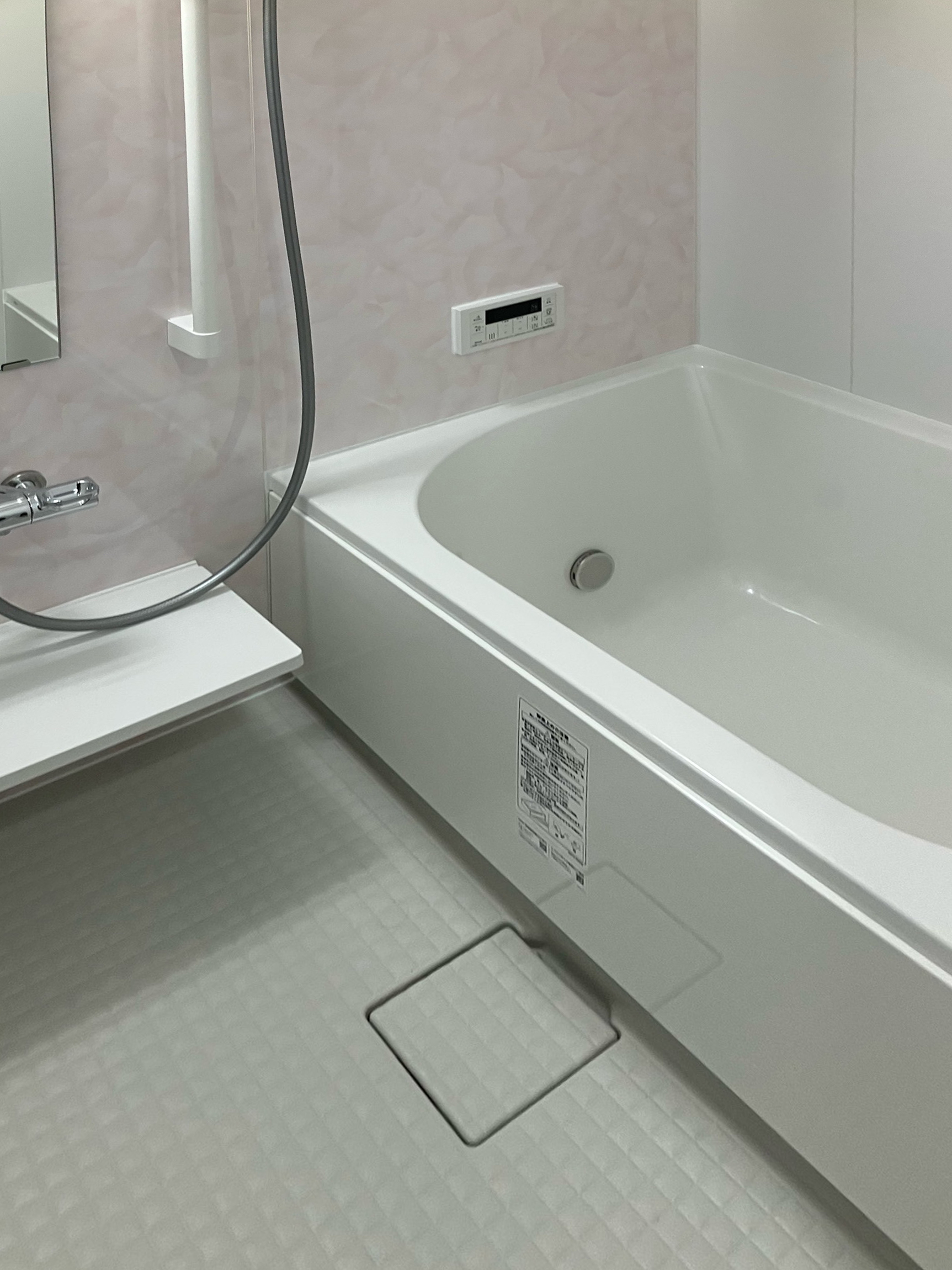 お手入れ簡単＆デザイン性UP👆マンション浴室工事🛁