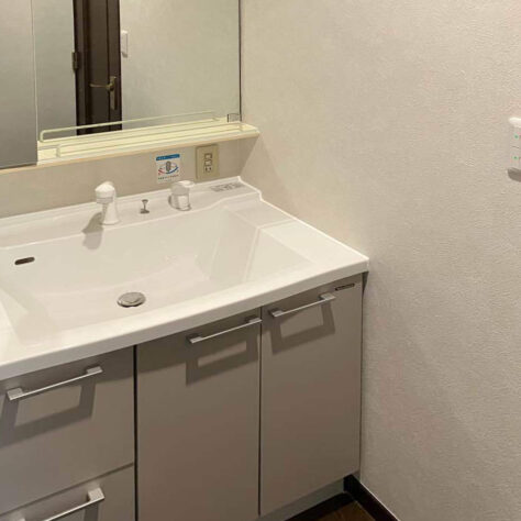 1㎝ごとのぴったりサイズが見つかる📏洗面化粧台交換工事