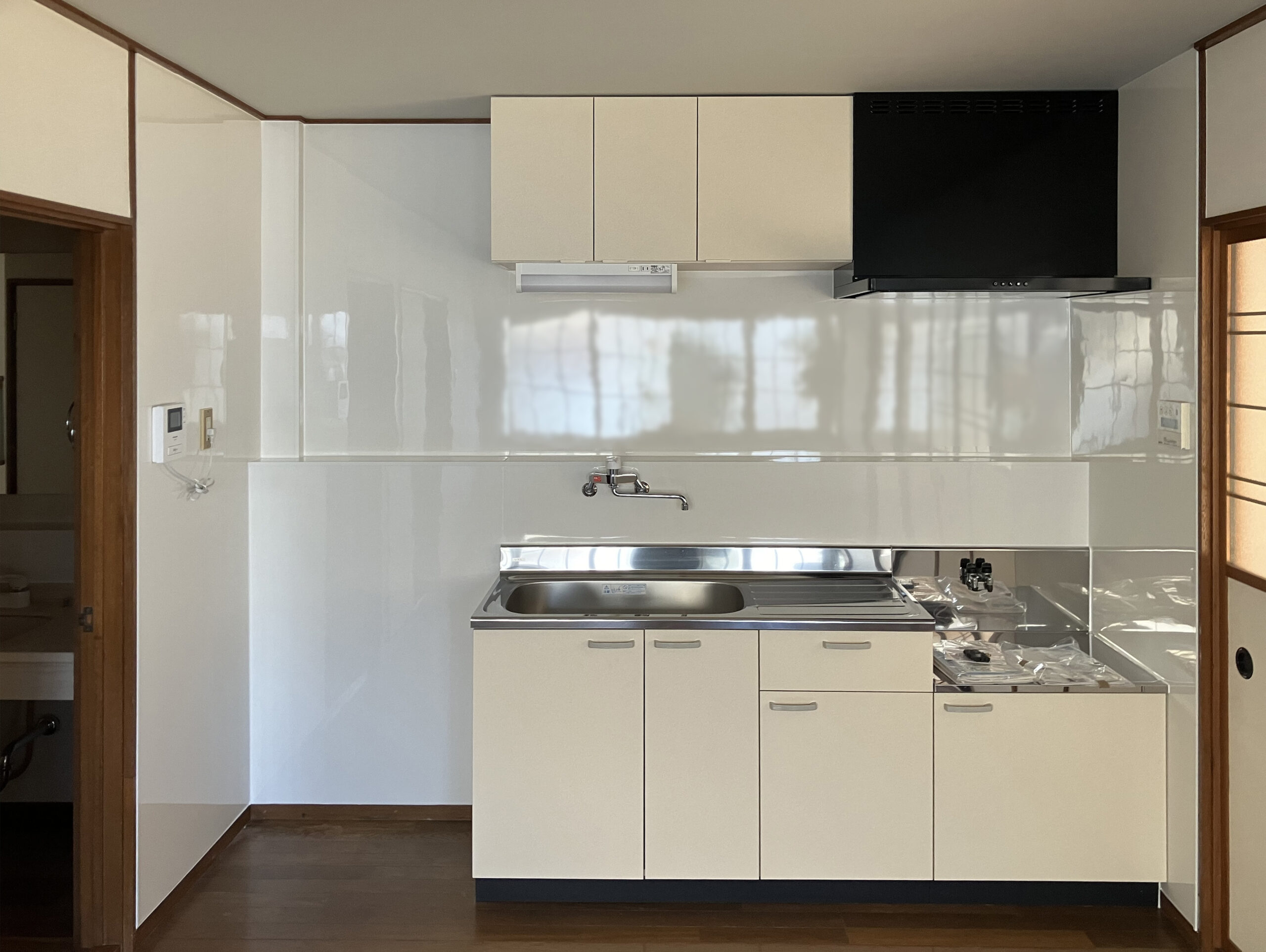 賃貸用のお部屋の設備交換工事🏢