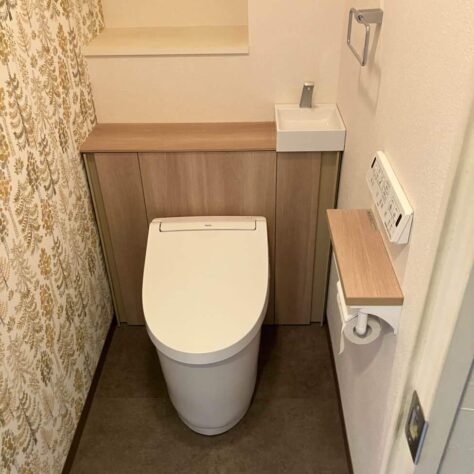 隠せてすっきり見せる！洗面・トイレ交換工事
