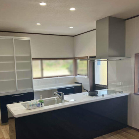 壁付けから対面へ🎉キッチン・ダイニング交換工事