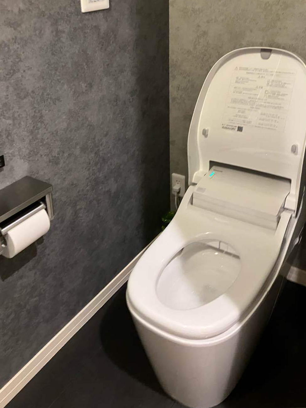 サプライズでリフォーム🎉トイレ交換工事