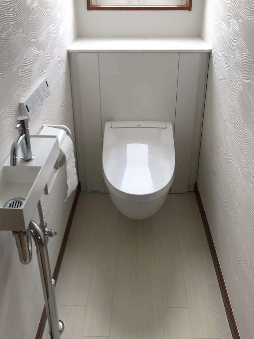 フロートタイプで床もお掃除しやすく🧹トイレ交換工事