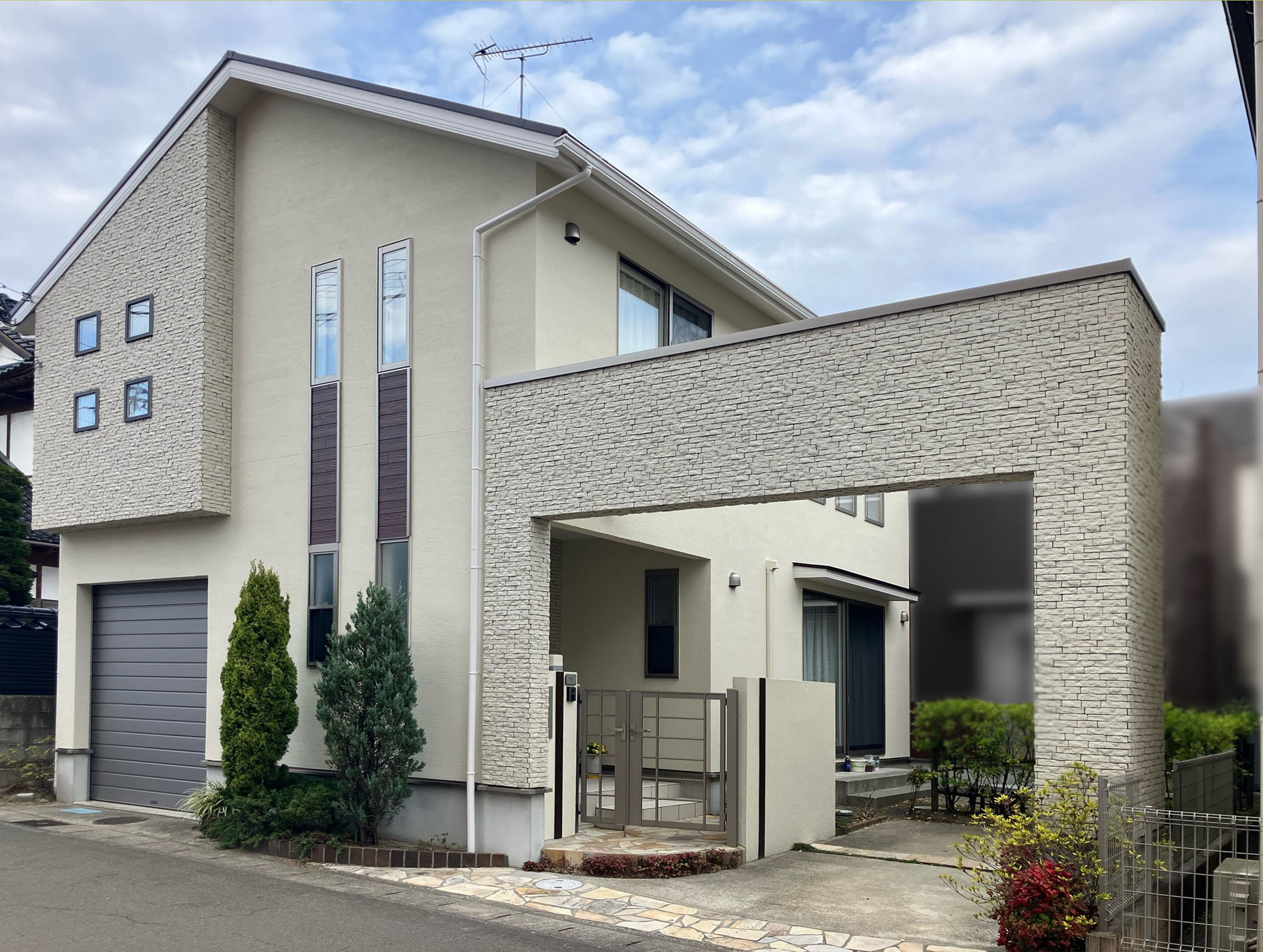 塗装工事でメンテナンス🔨外壁屋根塗装工事