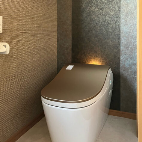 蓋のカラーごと空間をトータルコーディネート🪄トイレ交換工事